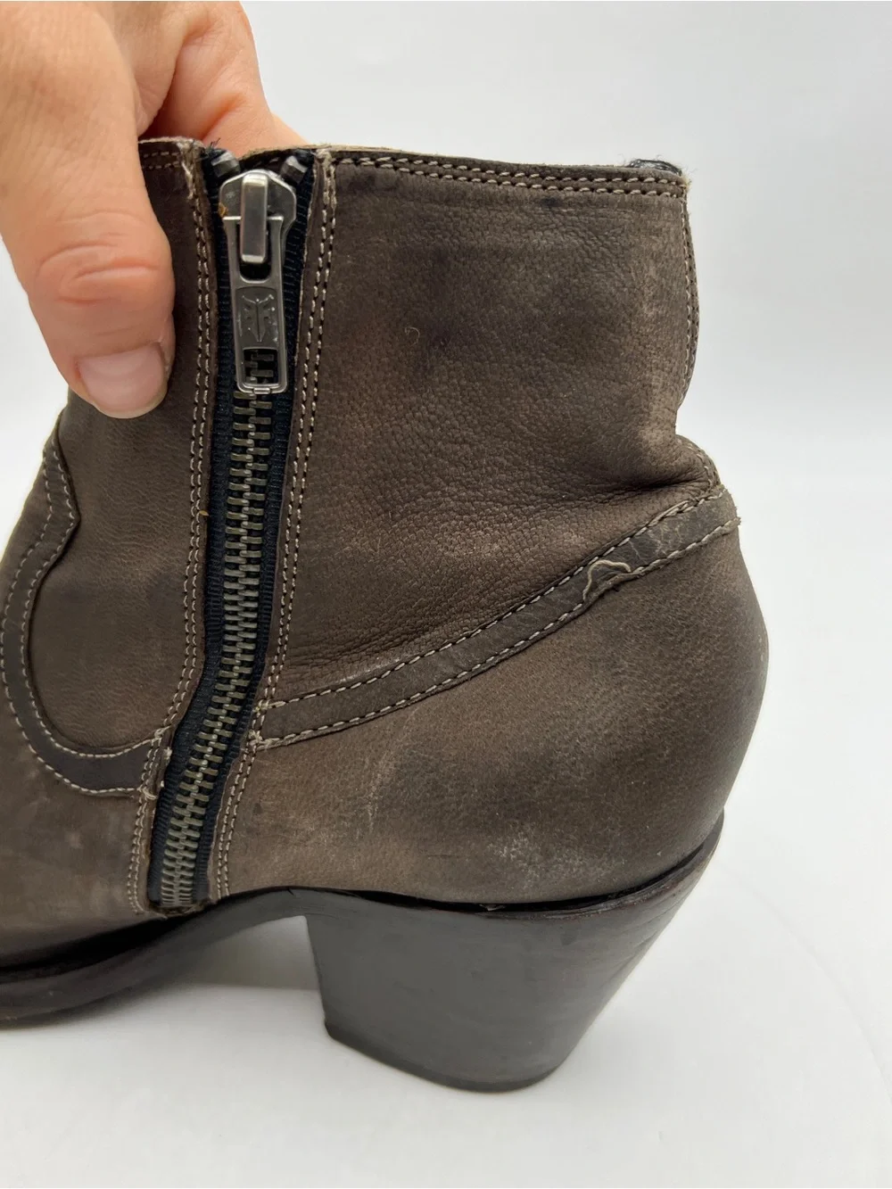 Frye Lillian Western Ankle Boots Size 9B Gray Brown Leather Western Booties